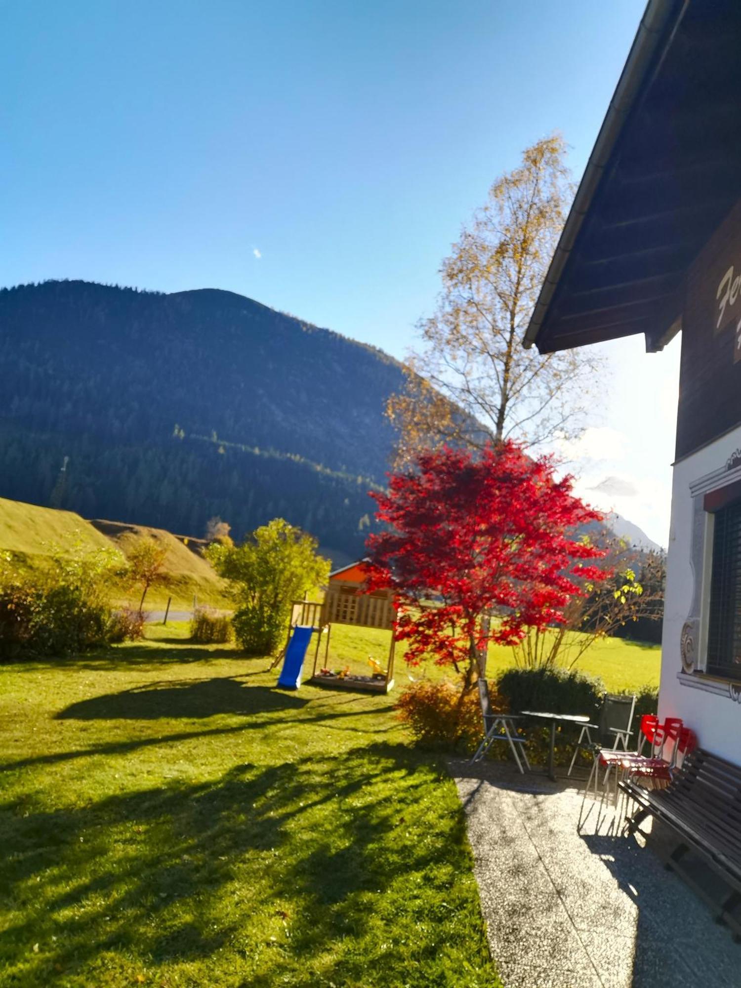 Haus Sprenger Häselgehr Exterior foto